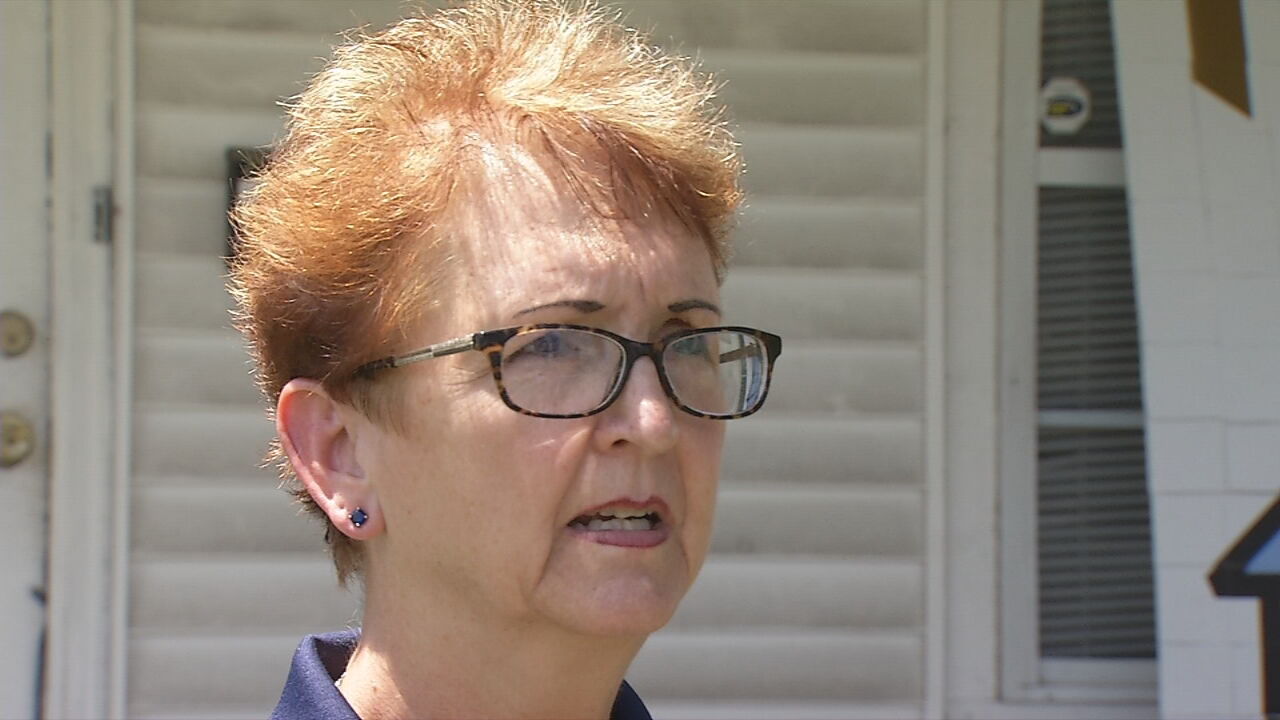 Linda Medley close-up.jpg